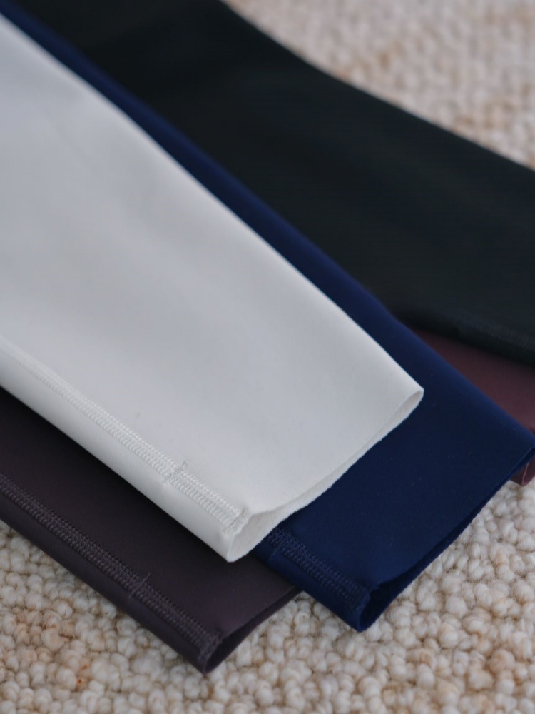 Slimming Yoga Pants Fce-lined  - Oxygen Yoga & Fitness University Village incelemesi ve fiyatı